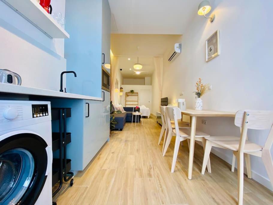 Relaxing Beachside Cabanyal Loft 발렌시아 외부 사진